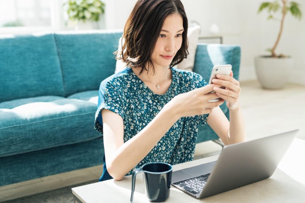 NHKを解約する女性